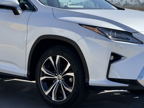Used 2017 Lexus RX 350 FWD w/ Premium Package image 4