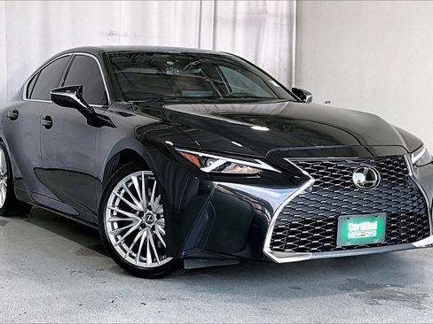 Used 2023 Lexus IS 300 w/ Premium Package RWD image 34