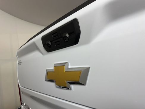 New 2026 Chevrolet Silverado 1500 LTZ AWD/4WD image 12