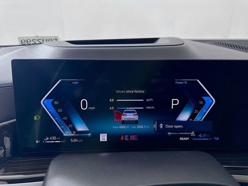 Used 2024 BMW X5 xDrive50e w/ M Sport Package image 12