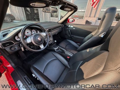 Used 2006 Porsche 911 Carrera S image 25