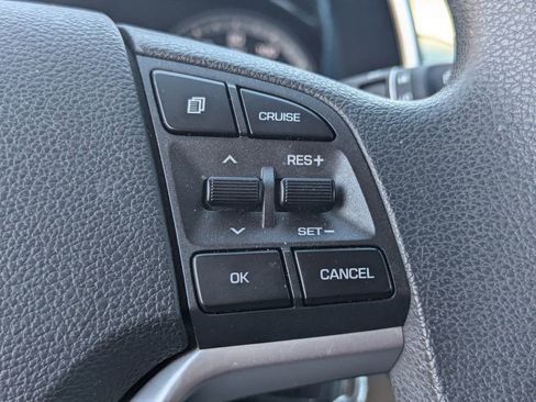 Used 2019 Hyundai Tucson SE AWD/4WD image 17