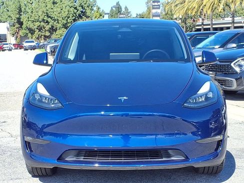 Used 2023 Tesla Model Y 2WD image 7