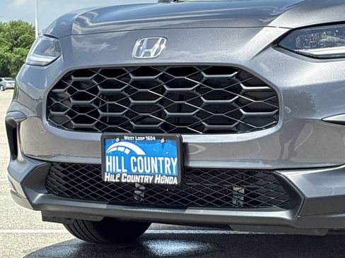 Certified 2027 Honda HR-V LX image 12