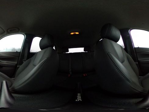 Used 2025 Buick Encore GX Preferred image 40