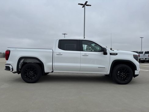 New 2026 GMC Sierra 1500 Elevation AWD/4WD image 7