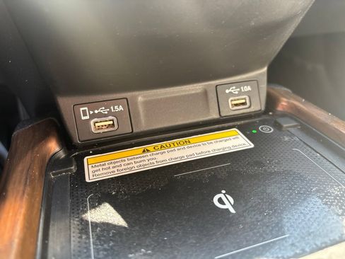 Used 2020 Honda CR-V Touring image 19