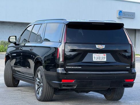 Used 2023 Cadillac Escalade ESV Sport w/ Touring Package AWD/4WD image 2