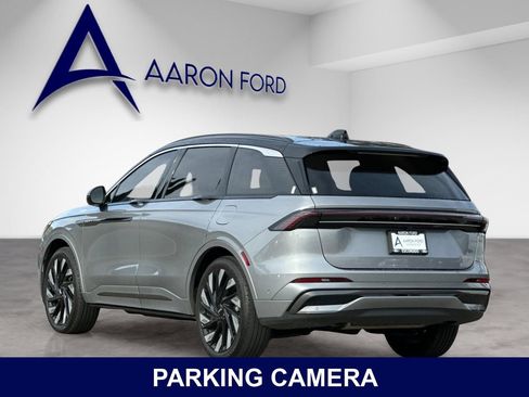 Used 2024 Lincoln Nautilus Black Label w/ Jet Appearance Package (87T) AWD/4WD image 4