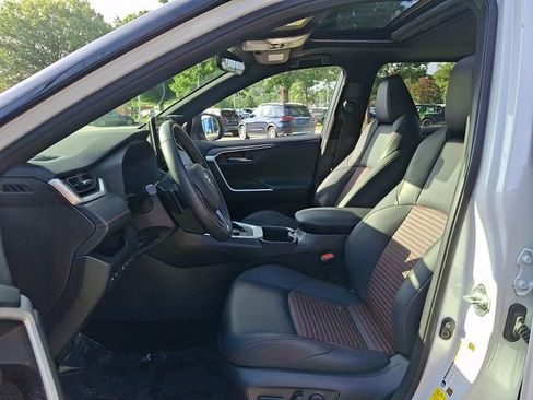 Used 2023 Toyota RAV4 XSE w/ Weather Package AWD/4WD image 16