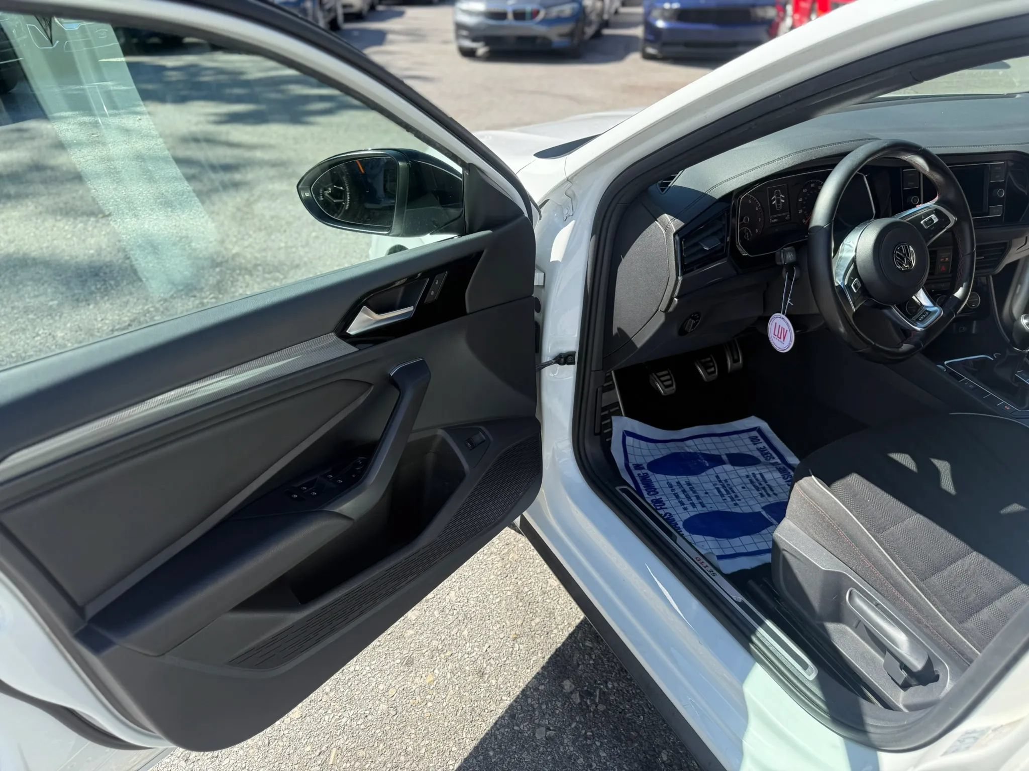 Used 2019 Volkswagen Jetta GLI FWD image 13
