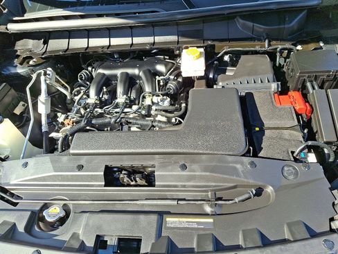 Certified 2023 Nissan Pathfinder Rock Creek image 30