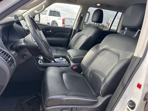 Used 2023 INFINITI QX80 Premium Select w/ Cargo Package image 3