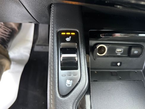 Used 2021 Kia Telluride EX w/ EX Premium Package AWD/4WD image 32