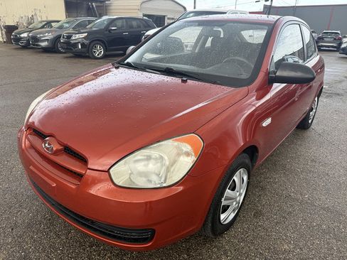 Used 2007 Hyundai Accent GS image 2
