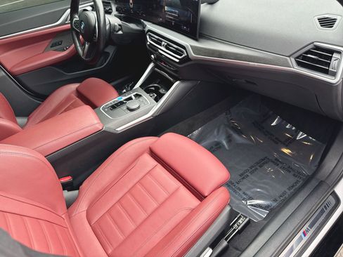Used 2023 BMW i4 eDrive40 w/ M Sport Package image 33