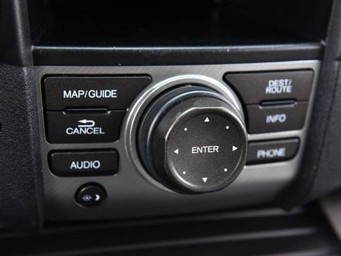 Used 2012 Honda Pilot EX-L image 17