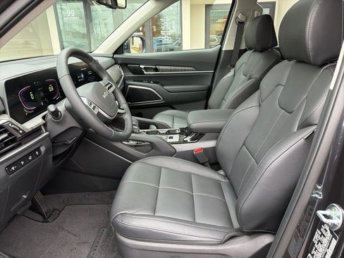 New 2025 Kia Telluride EX image 31