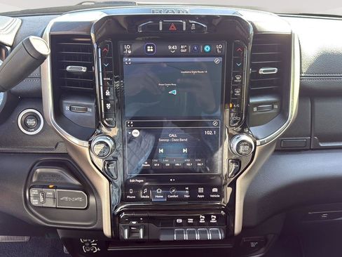 Used 2024 RAM 2500 Laramie image 20