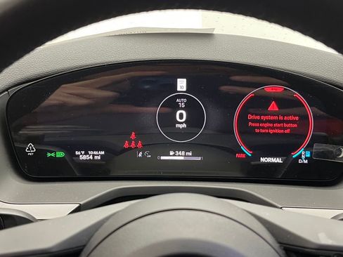 Used 2025 Porsche Panamera 4 image 11