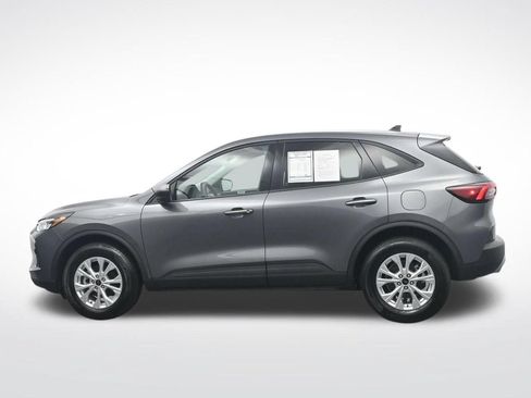 Used 2025 Ford Escape Active AWD/4WD image 9