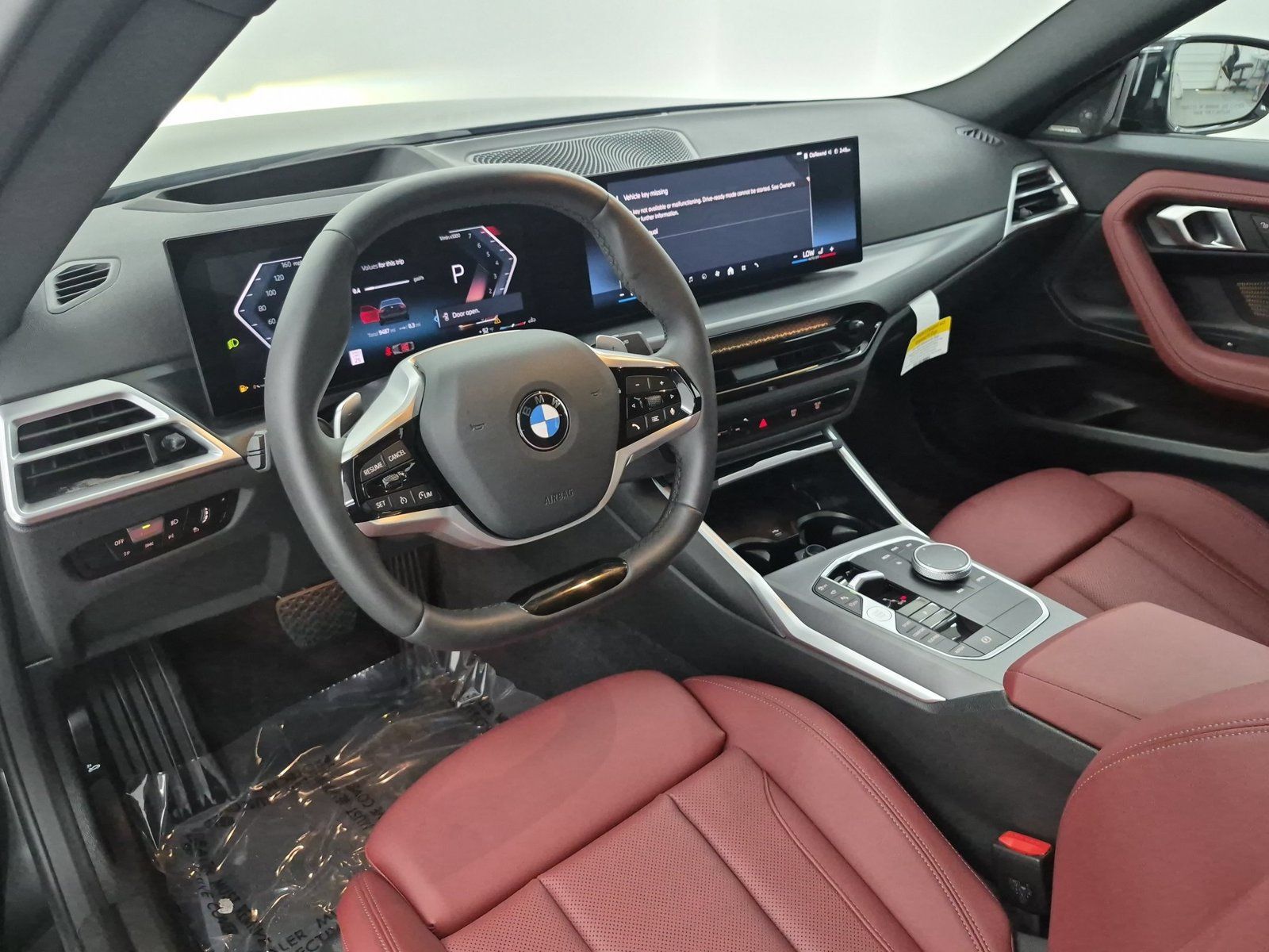 Used 2025 BMW 230i xDrive Coupe w/ Premium Package AWD/4WD image 4