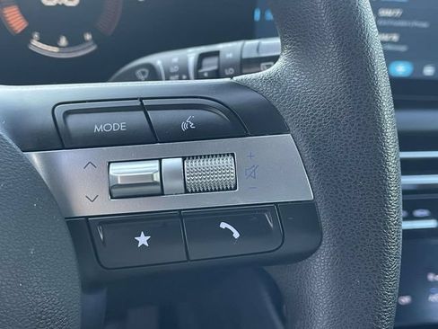 Used 2025 Hyundai Tucson SEL FWD image 26