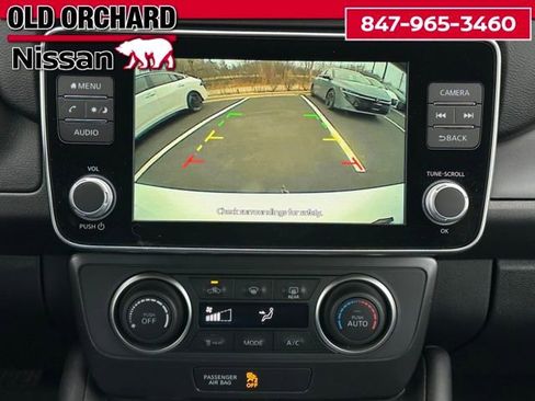 Used 2024 Nissan Leaf S image 15