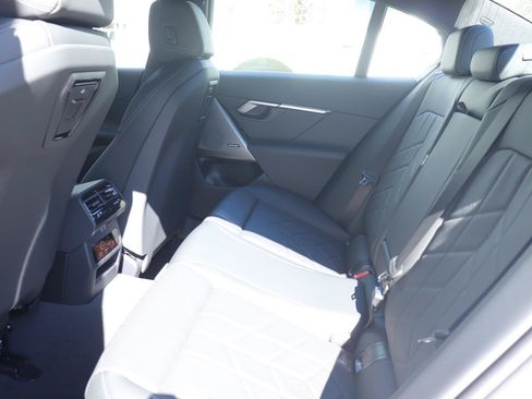 New 2026 BMW i5 eDrive40 w/ M Sport Package RWD image 14