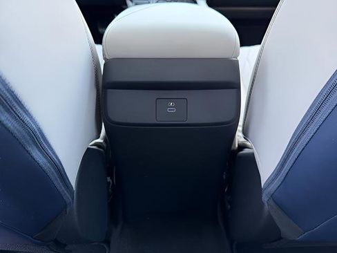 New 2026 Nissan Sentra SL w/ Floor Mat Package FWD image 31