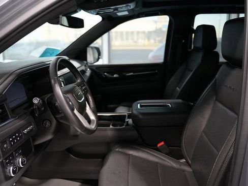 Used 2022 GMC Yukon Denali image 16