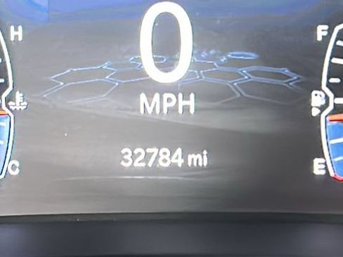 Used 2023 Jeep Compass Latitude w/ Sun and Sound Group AWD/4WD image 18