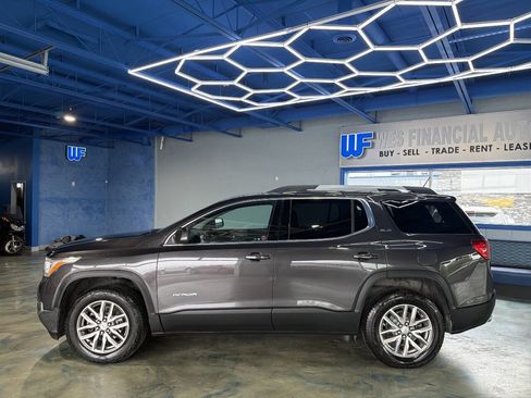 Used 2019 GMC Acadia SLE w/ GMC Pro Grade Package AWD/4WD image 14