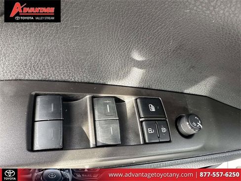 Certified 2023 Toyota Camry SE image 22