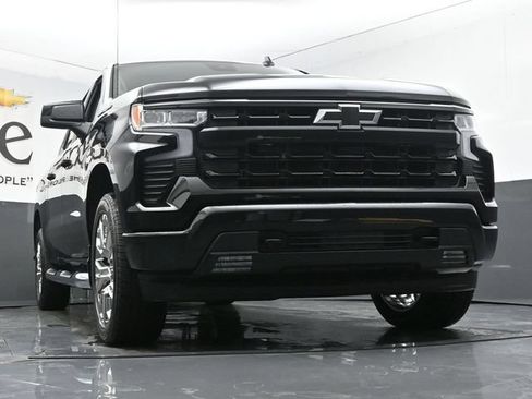 New 2026 Chevrolet Silverado 1500 RST w/ Convenience Package II AWD/4WD image 3
