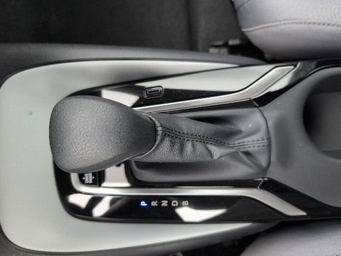 New 2025 Toyota Corolla SE image 18