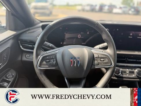 Used 2024 Buick Envista Sport Touring w/ Convenience I Package FWD image 12