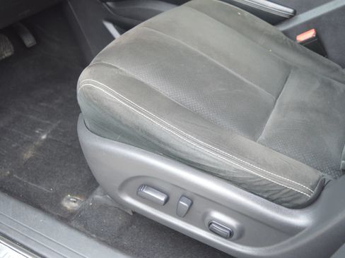 Used 2016 Nissan Murano SV AWD/4WD image 11