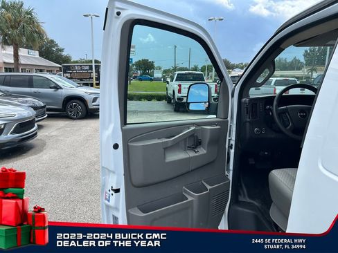 New 2025 GMC Savana 2500 w/ Driver Convenience Package image 13