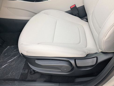 New 2026 Hyundai Tucson SE FWD image 18