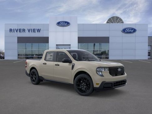 New 2025 Ford Maverick XLT w/ XLT Luxury Package AWD/4WD image 7