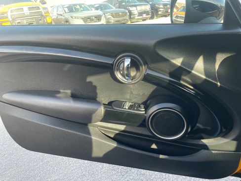 Used 2015 MINI Cooper S image 14