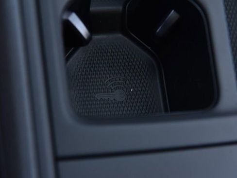 New 2026 Volkswagen Tiguan SE R-Line image 16