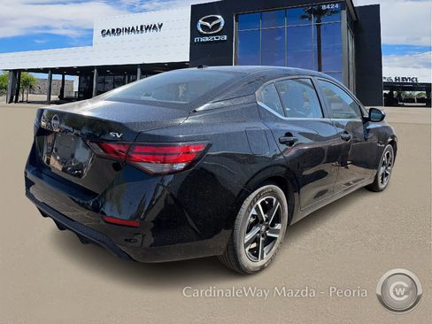 Used 2024 Nissan Sentra SV image 4