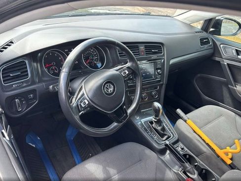 Used 2019 Volkswagen Golf S FWD image 14