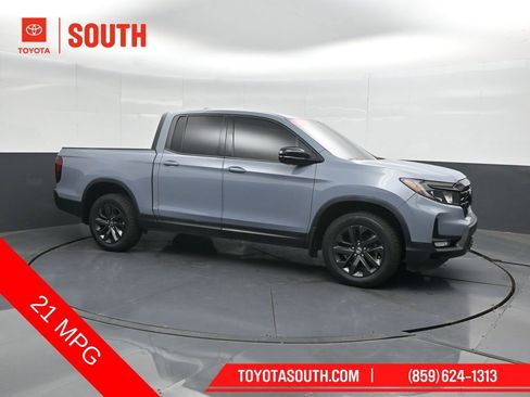 Used 2024 Honda Ridgeline Sport image 1