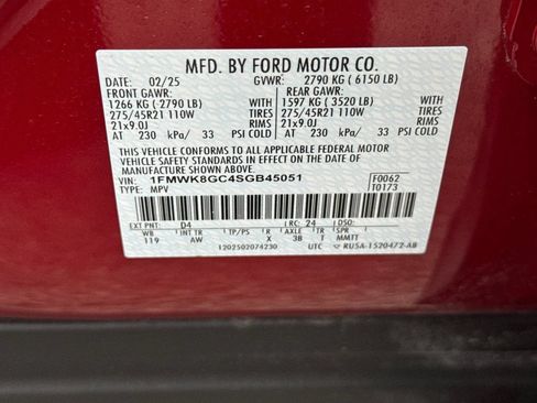 Used 2025 Ford Explorer ST w/ Sun And Sound Package AWD/4WD image 44