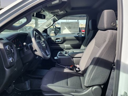 New 2026 GMC Sierra 3500 Pro w/ Convenience Package image 19