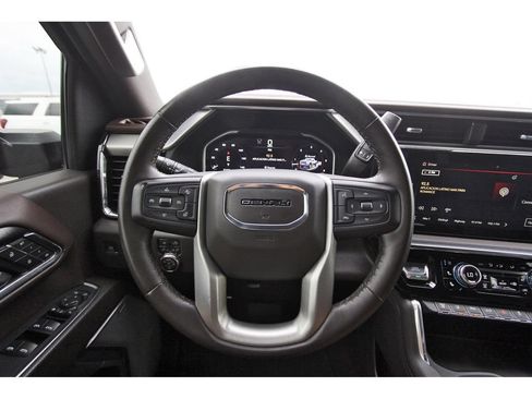 Used 2024 GMC Sierra 2500 Denali w/ Denali Reserve Package AWD/4WD image 14