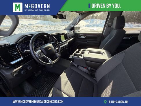 Used 2022 Chevrolet Silverado 1500 LT image 7